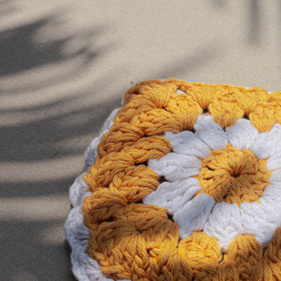 Yellow Daisy Crochet Wristlet